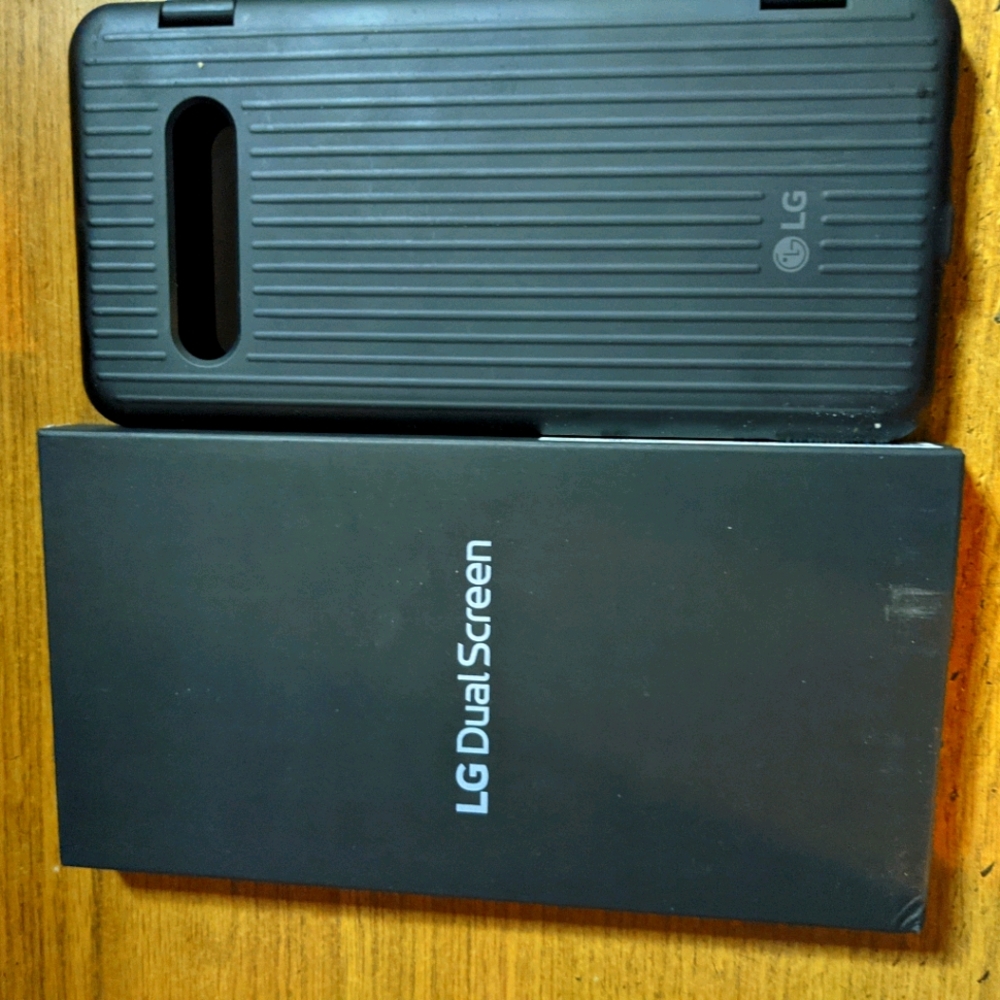 Lg v60 duel screen case
